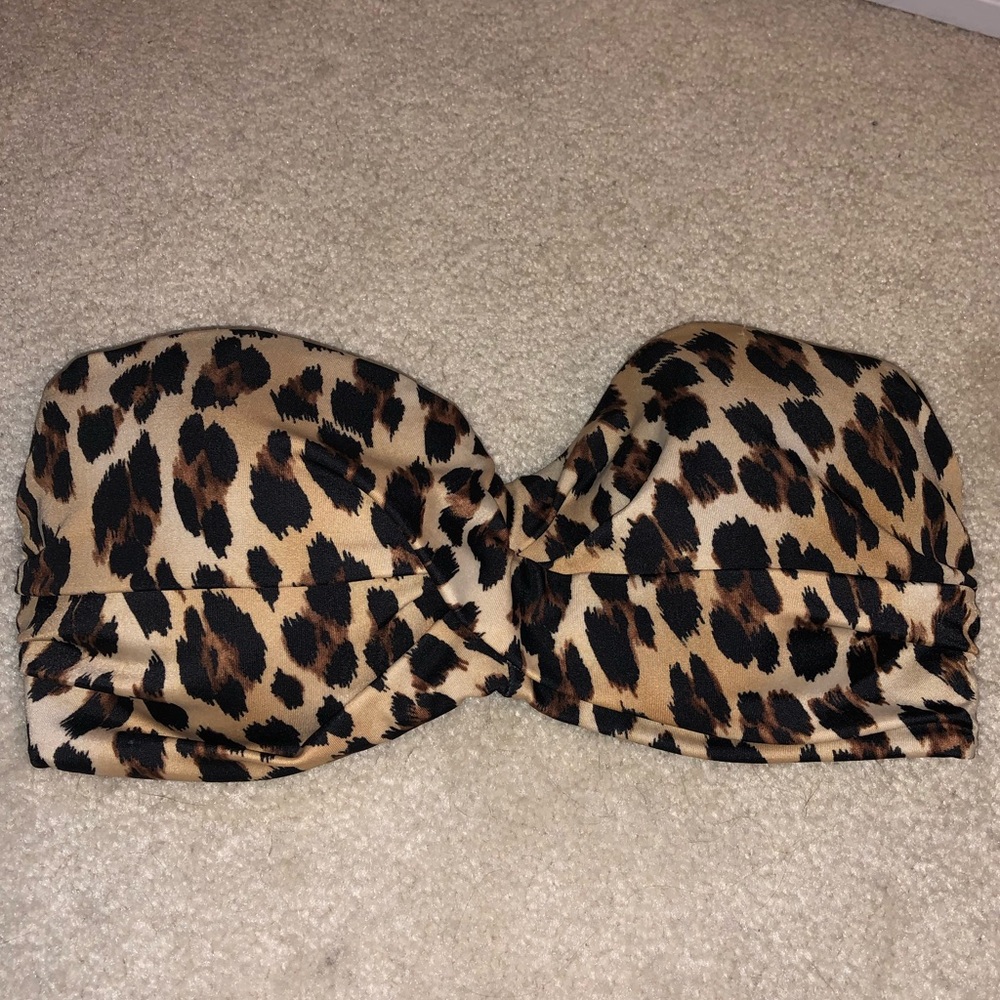 Strapless Victoria Secret Leopard Bikini Top 32C